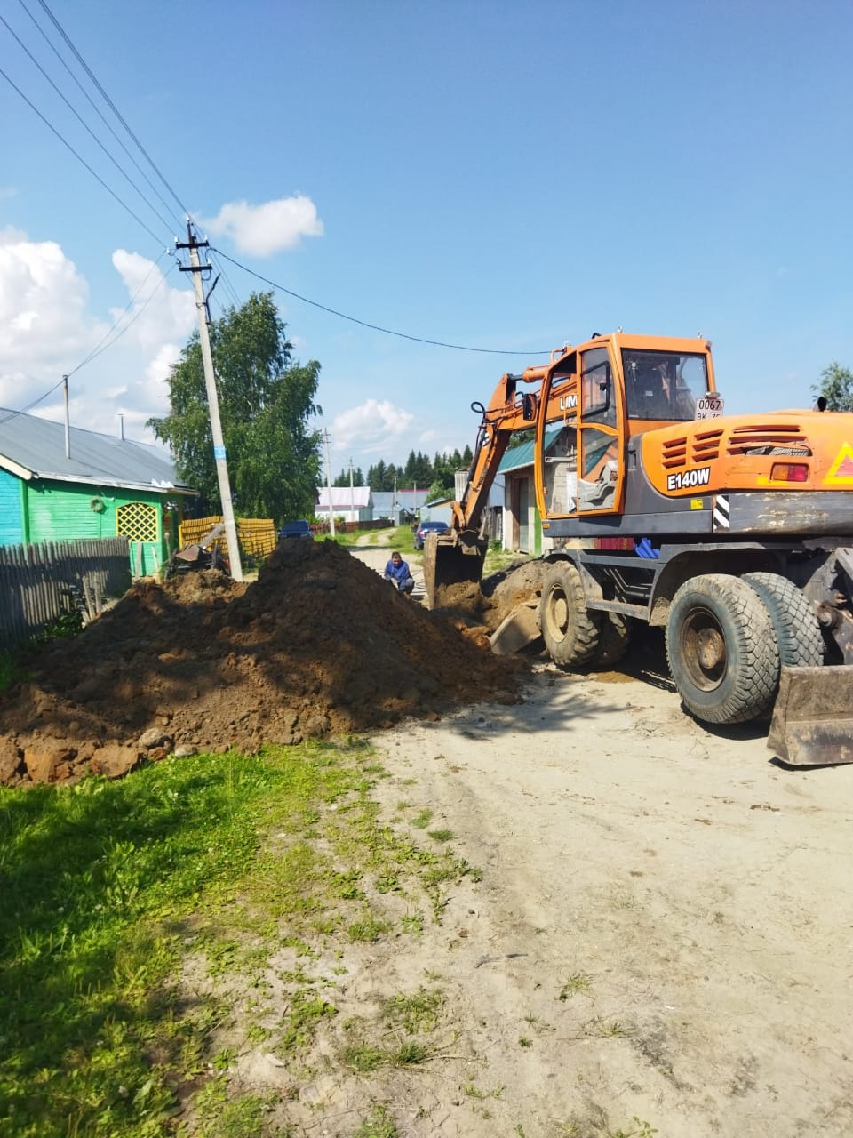 В Текстильщиках смонтировали водопровод.