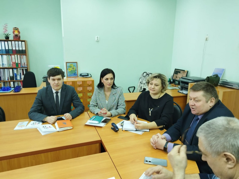 Опыт Тотемского округа по реализации общественных проектов стал предметом встречи в Тарногском Городке. Опыт Тотемского округа по реализации общественных проектов стал предметом встречи в Тарногском Городке.