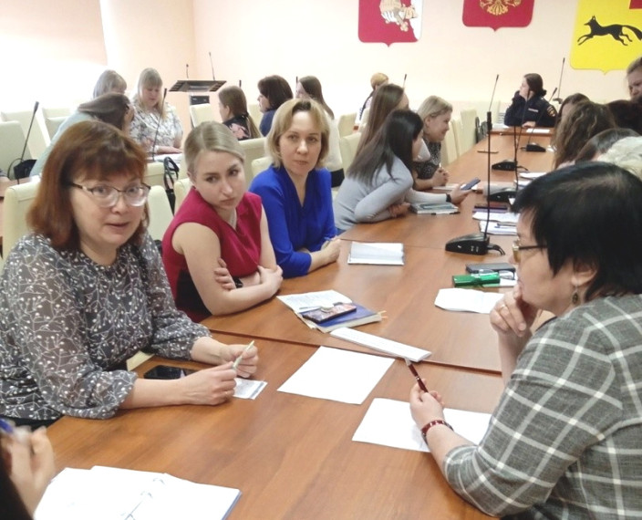 В центре внимания – подростки. В центре внимания – подростки.